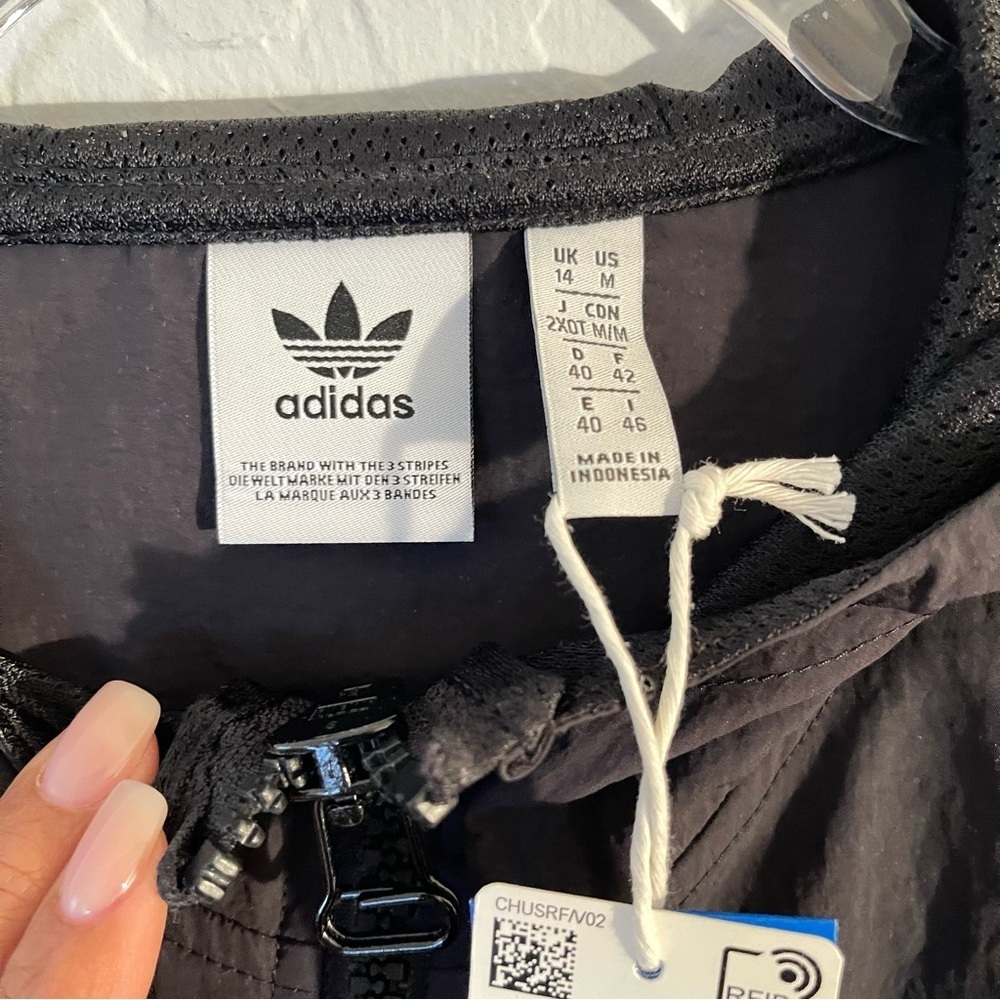 Adidas Black Cropped Jacket with Multicolor Stripes - Picture 6 of 13